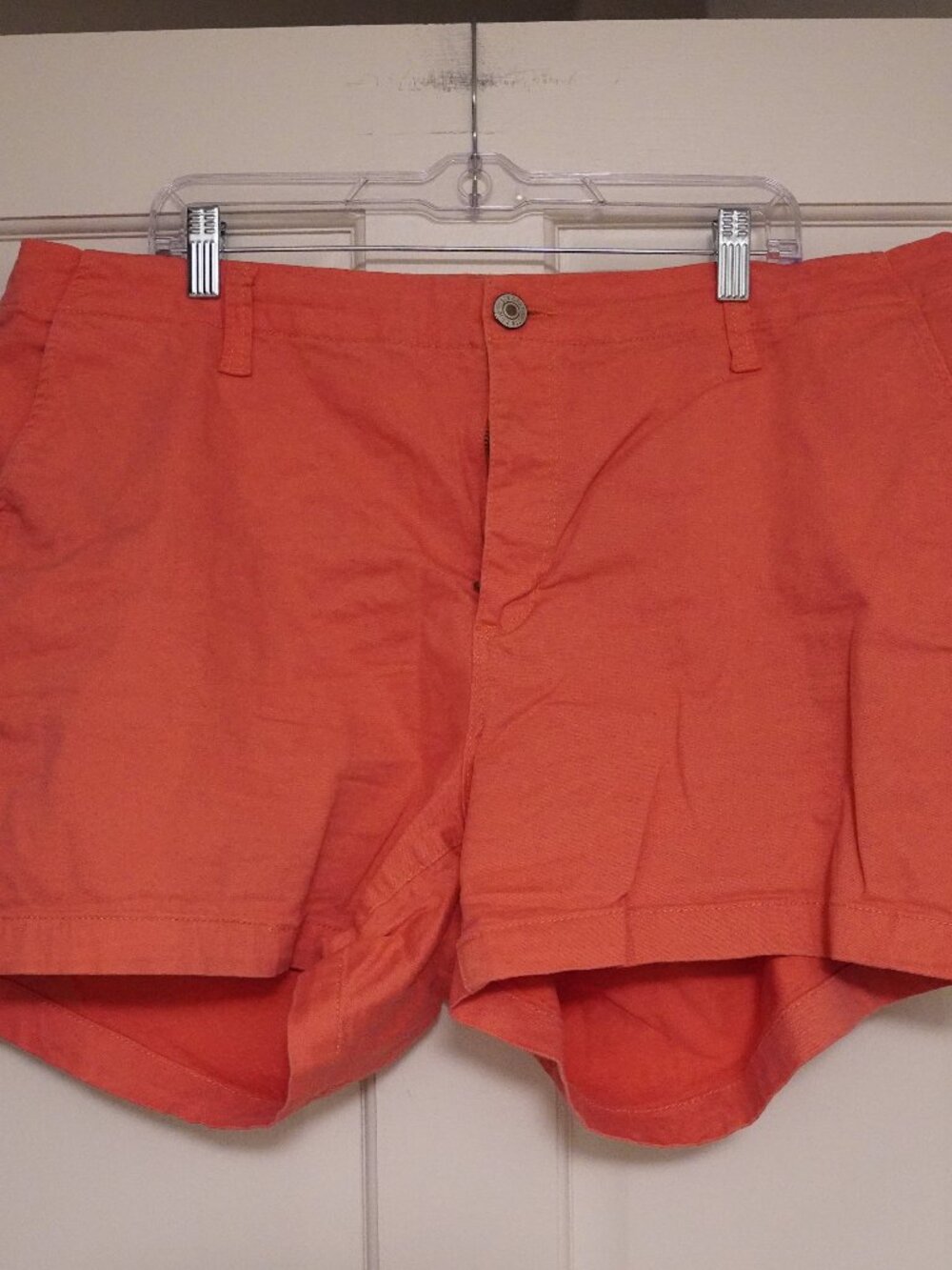 STS Blue Leann Mid Rise Coral Orange Shorts Size 20